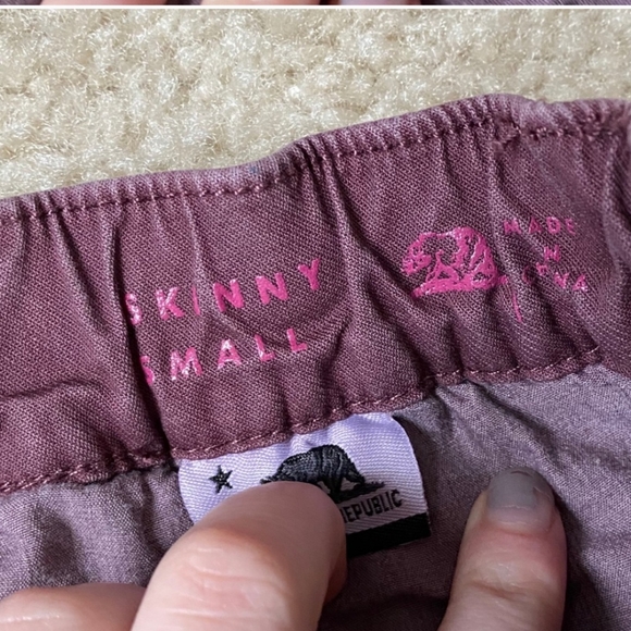 Bullhead Maroon Shorts S - Picture 4 of 4